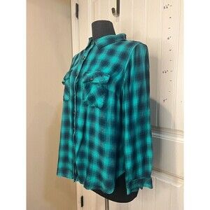 gorgeous color green button up flannel xs by terra sky